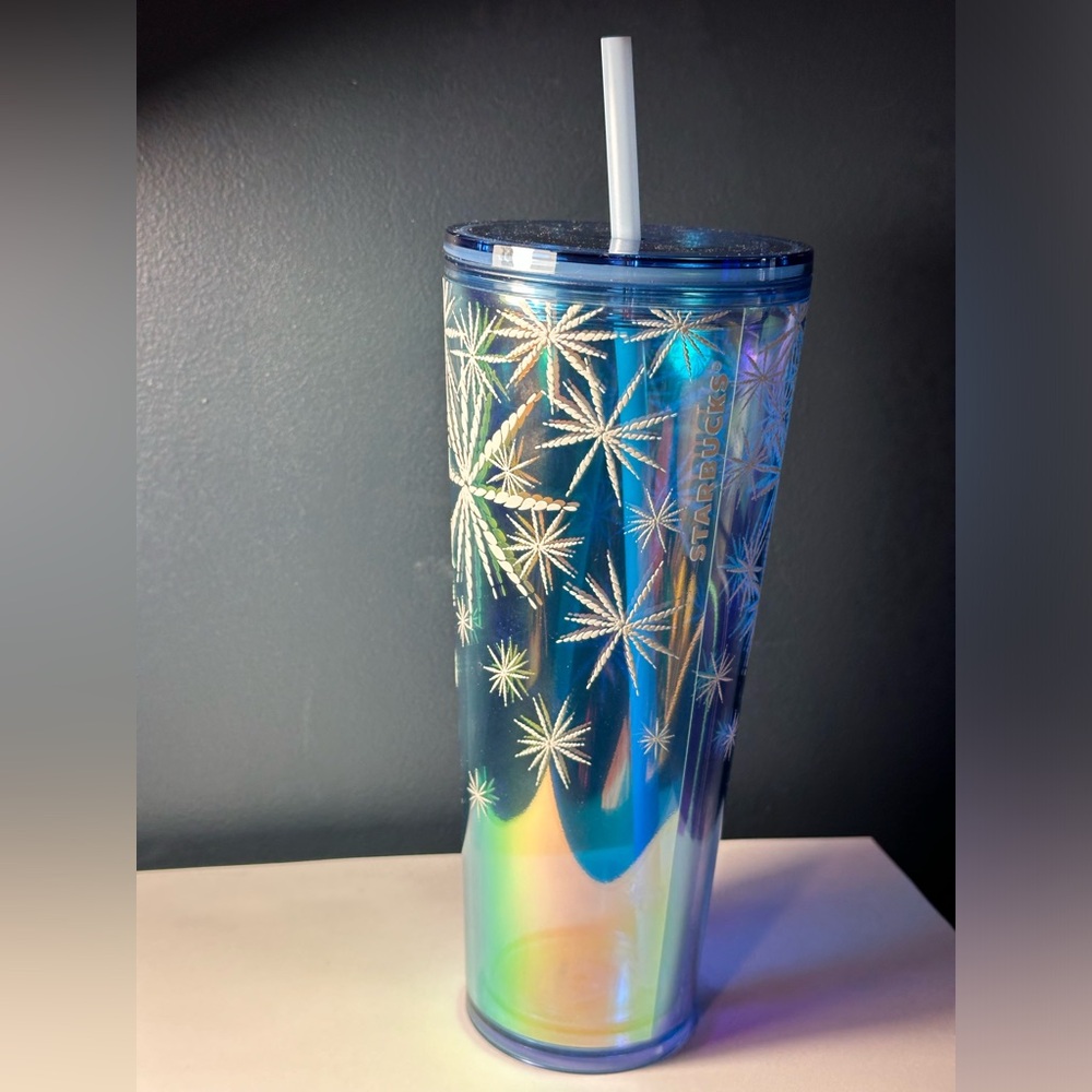STARBUCKS LIMITED EDITION CUP BLUE WITH SNOW FLAKES NEW - Picture 2 of 6